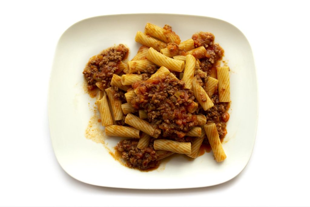 Nudeln mit Ragù